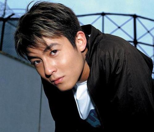 潮流爸爸刘教授吃瓜,揭秘娱乐圈幕后风云